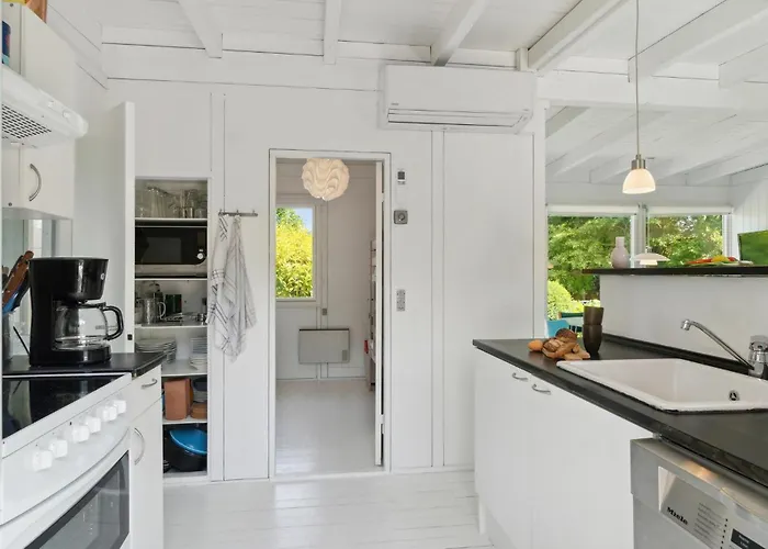 3 Bedroom Cozy In Dom wakacyjny
